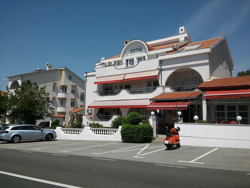Garfild Guest House 노비비노돌스키 외부 사진