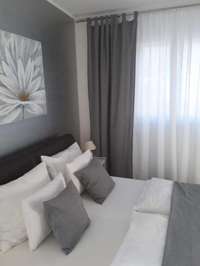 Garfild Guest House 노비비노돌스키 객실 사진